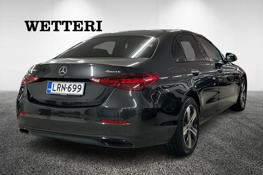 MERCEDES-BENZ C 2023