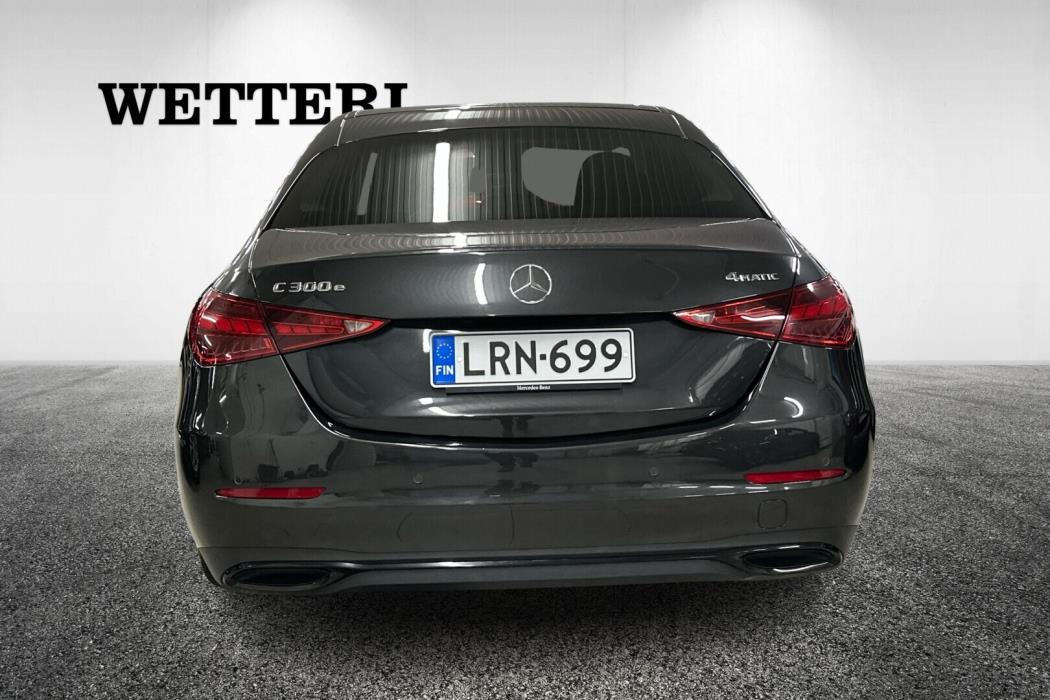 MERCEDES-BENZ C 2023