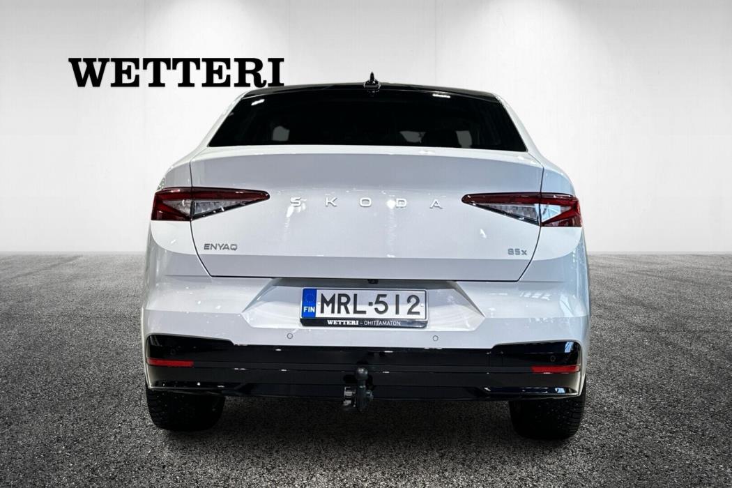SKODA Enyaq 2025