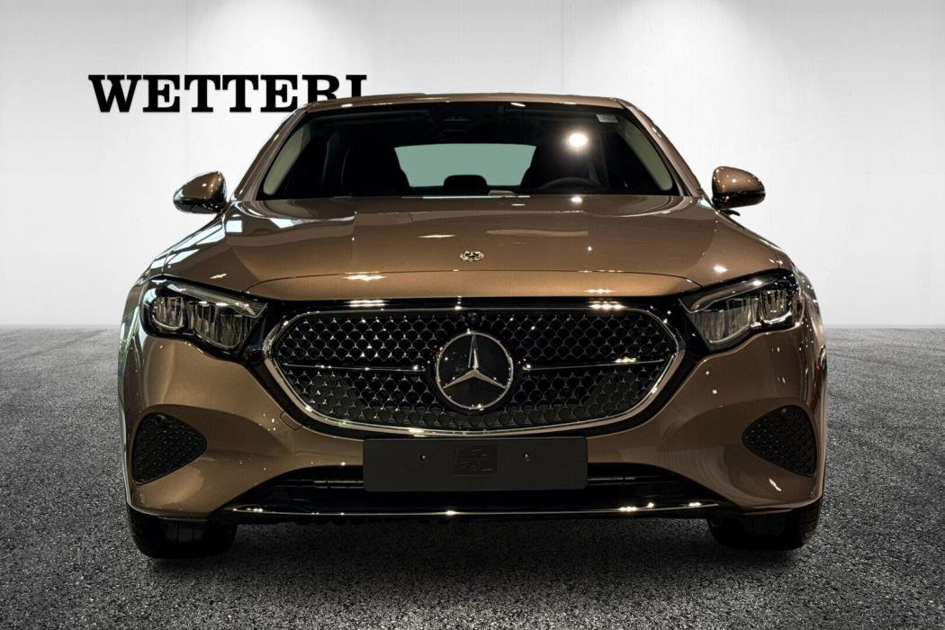 MERCEDES-BENZ E 2026