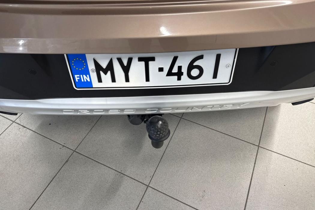 VOLVO V40 Cross Country 2014