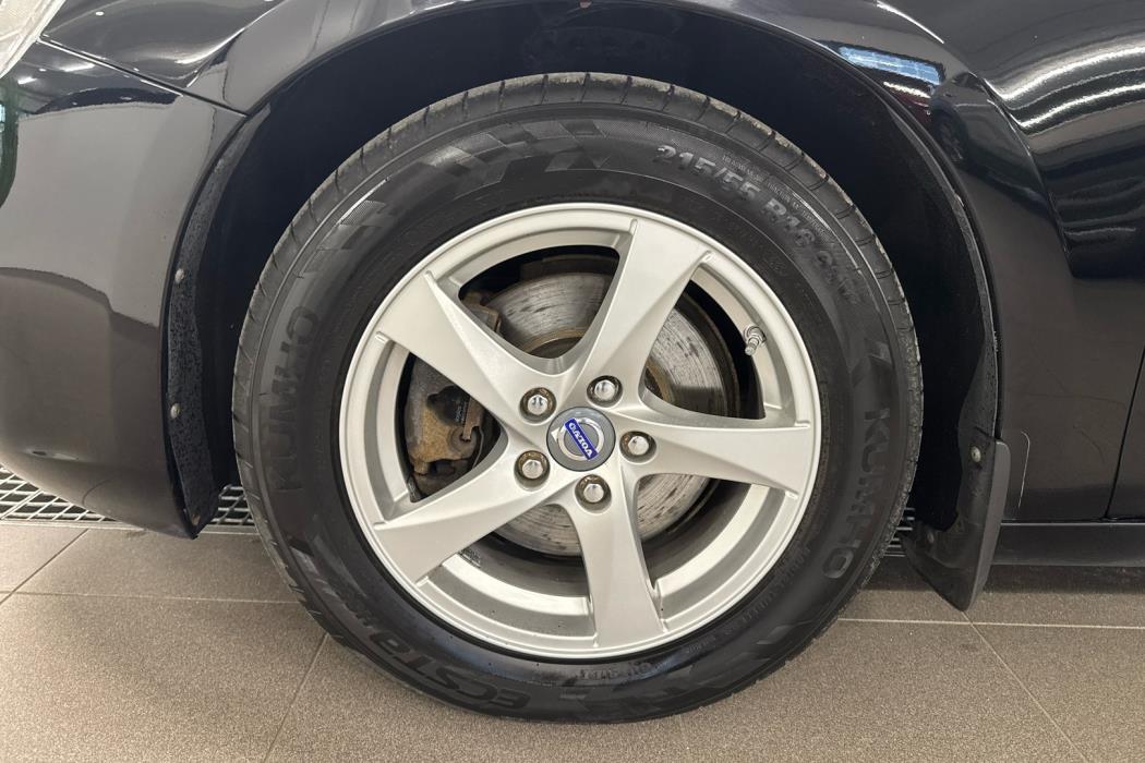 VOLVO V60 2014
