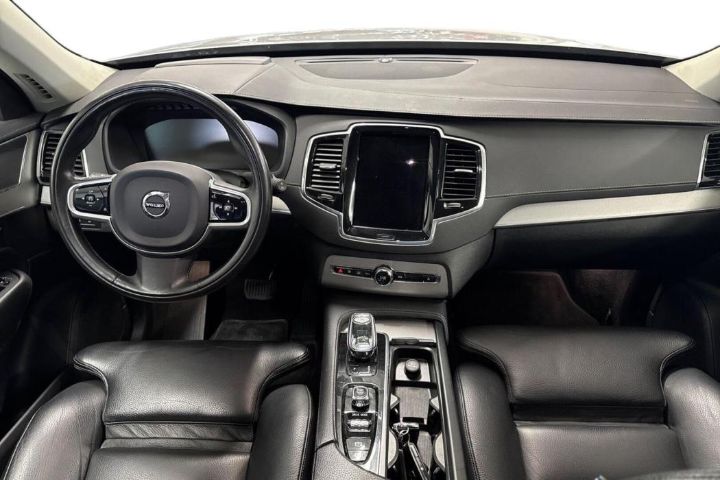 VOLVO XC90 2019