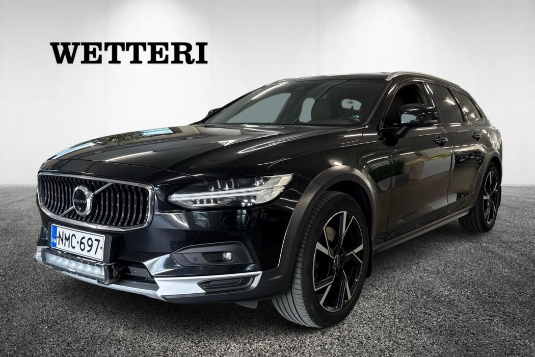 VOLVO V90 Cross Country 2021