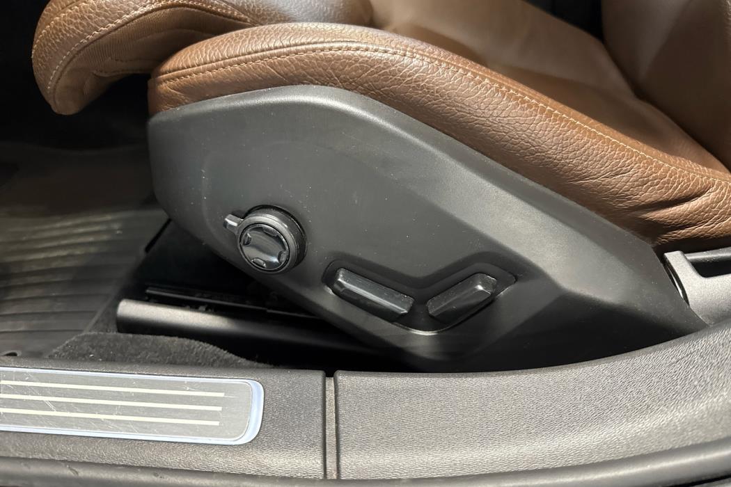 VOLVO V90 Cross Country 2021