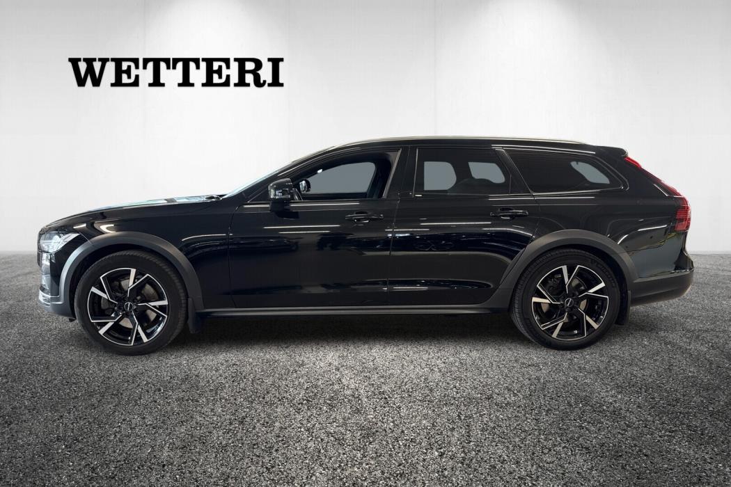 VOLVO V90 Cross Country 2021