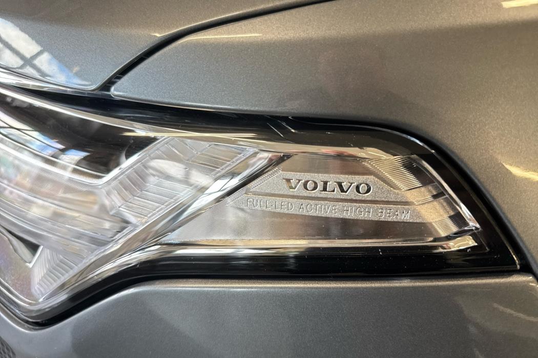 VOLVO XC90 2020