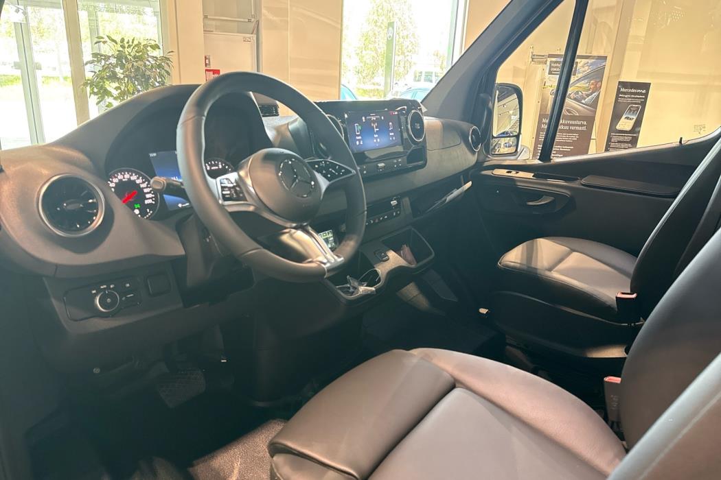 MERCEDES-BENZ Sprinter 2026