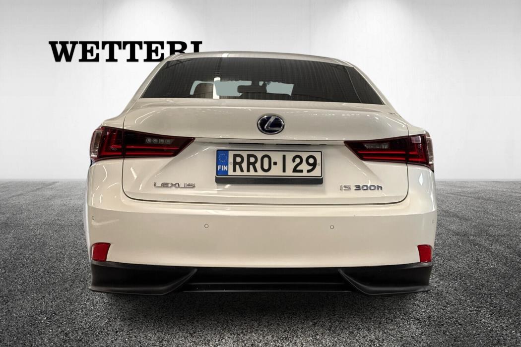 LEXUS IS 2013