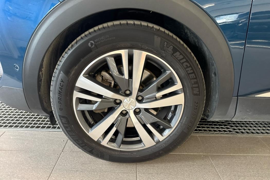 PEUGEOT 3008 2021