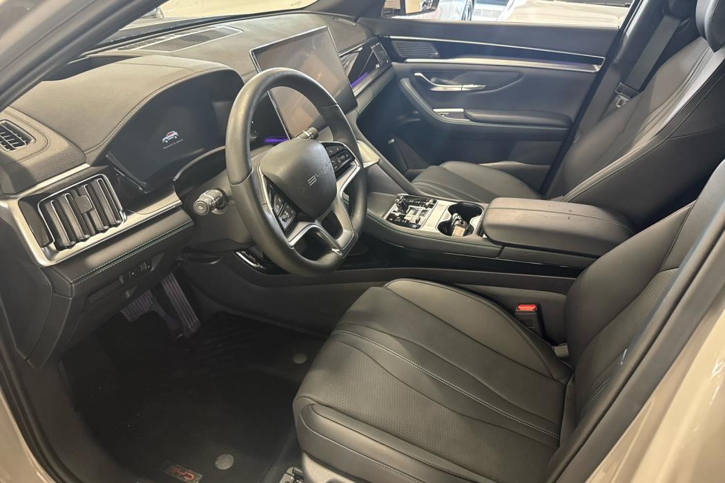 BYD Seal U DM-i 2024