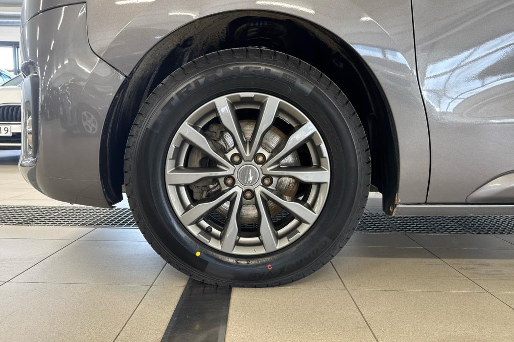 TOYOTA Proace 2016