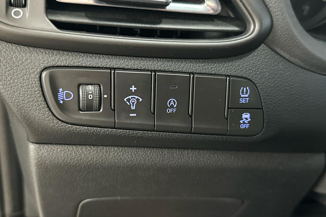 HYUNDAI i30 Wagon 2021