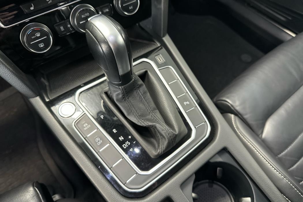 VOLKSWAGEN Passat 2020