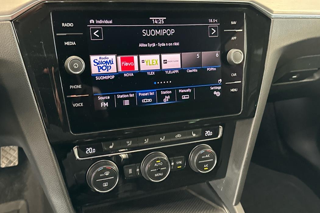 VOLKSWAGEN Passat 2020