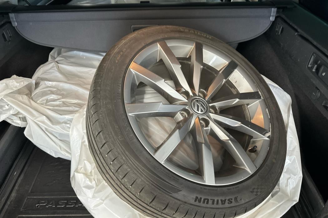 VOLKSWAGEN Passat 2020