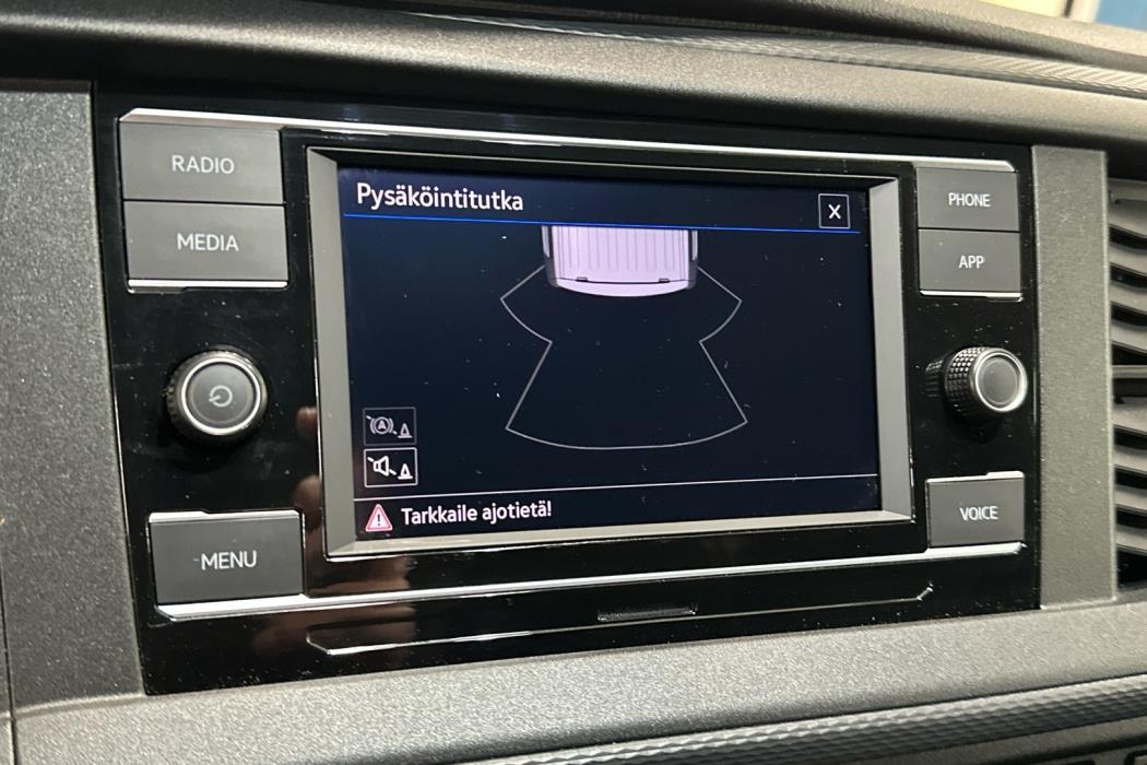 VOLKSWAGEN Transporter 2024