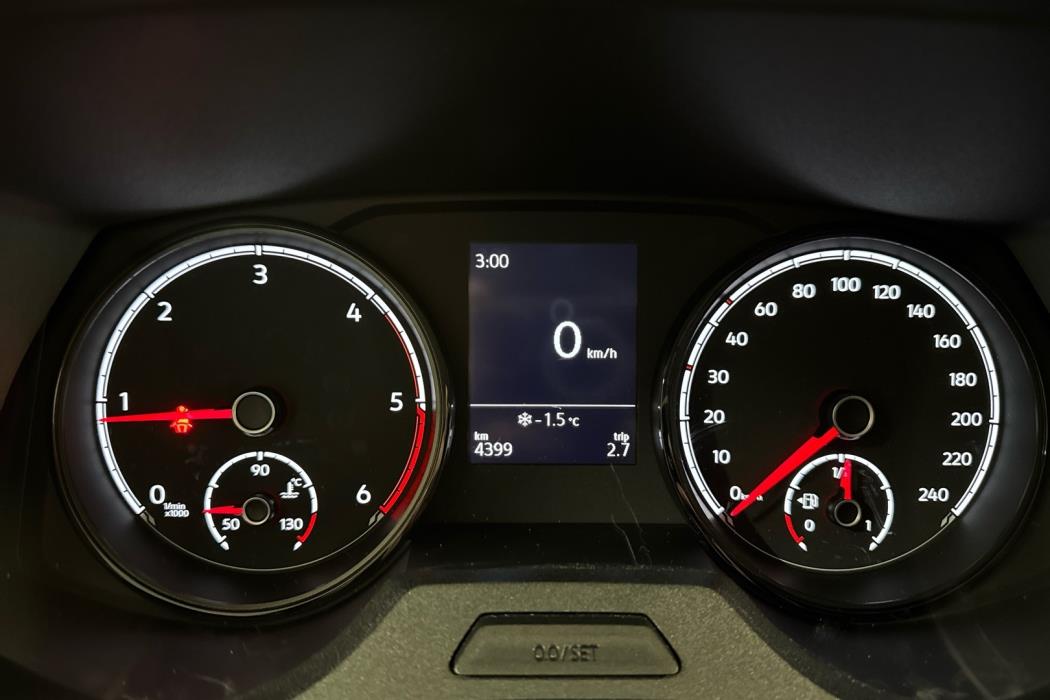 VOLKSWAGEN Transporter 2024