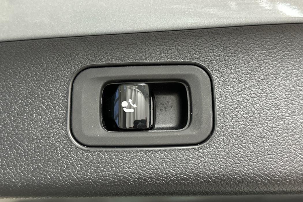 MERCEDES-BENZ E 2024