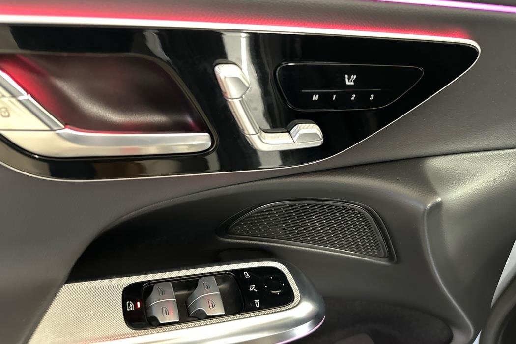 MERCEDES-BENZ E 2024