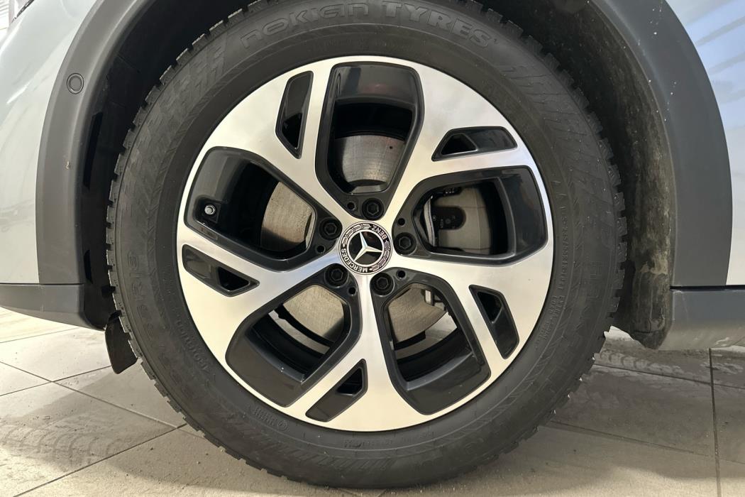 MERCEDES-BENZ E 2024