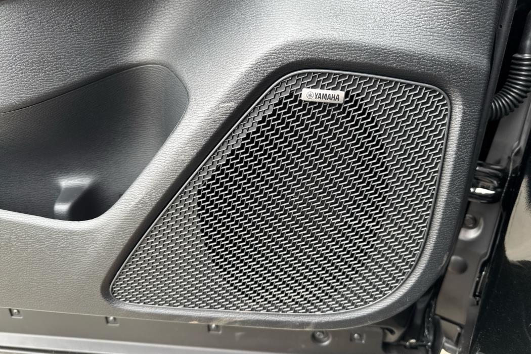 MITSUBISHI Outlander 2025