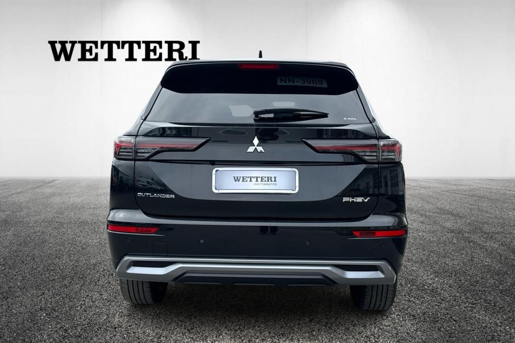 MITSUBISHI Outlander 2025