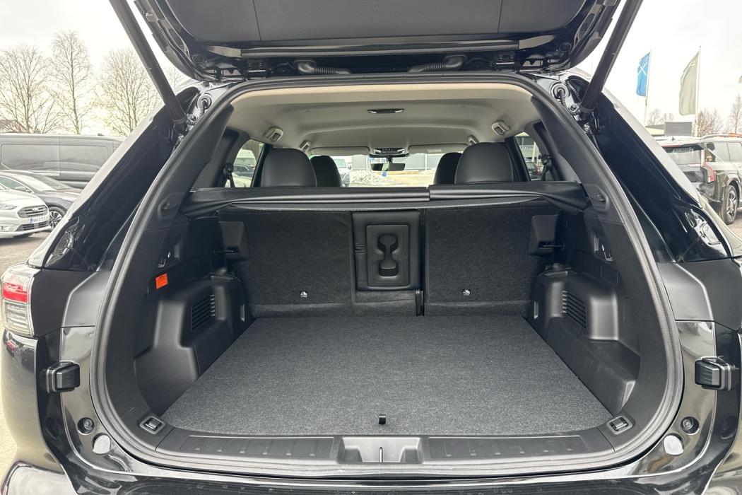 MITSUBISHI Outlander 2025