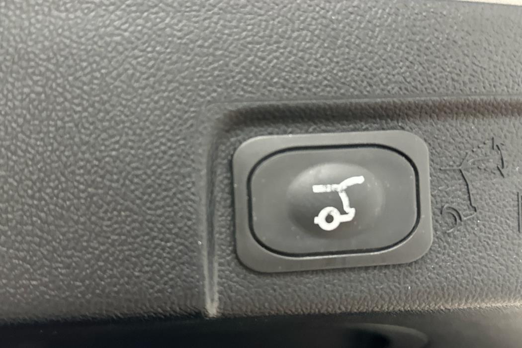 FORD Puma Gen-E 2025