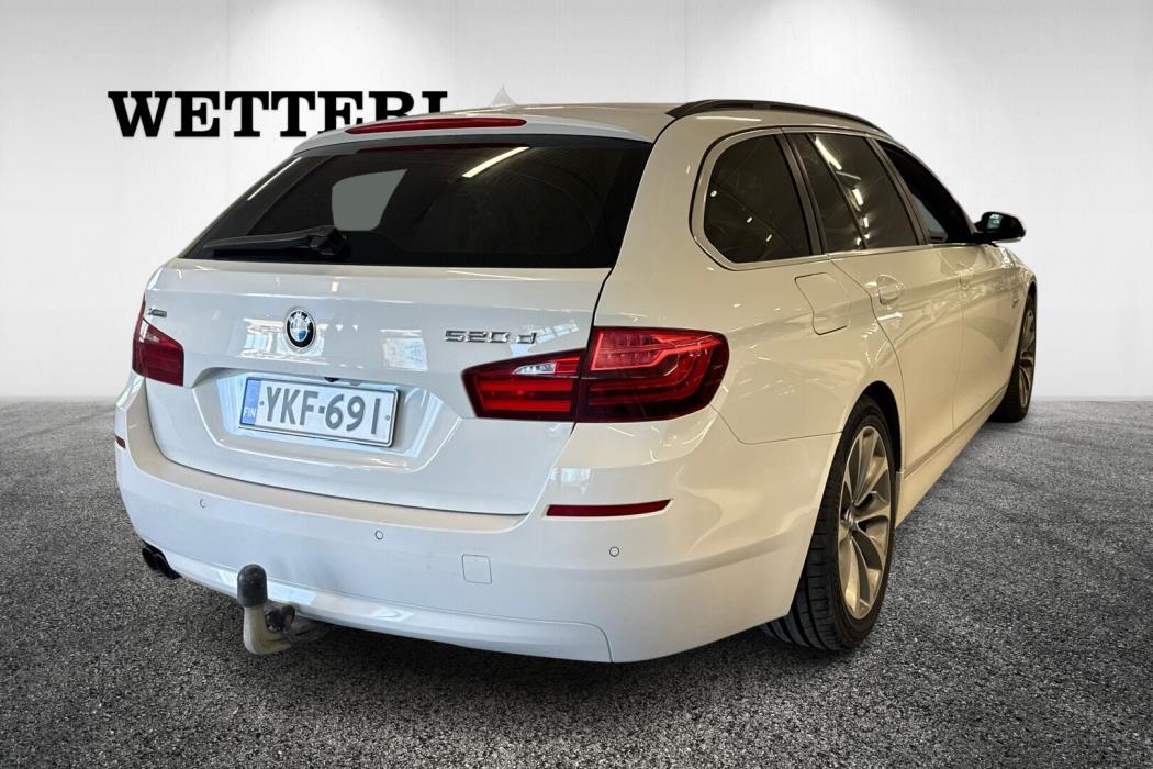 BMW 520 2017