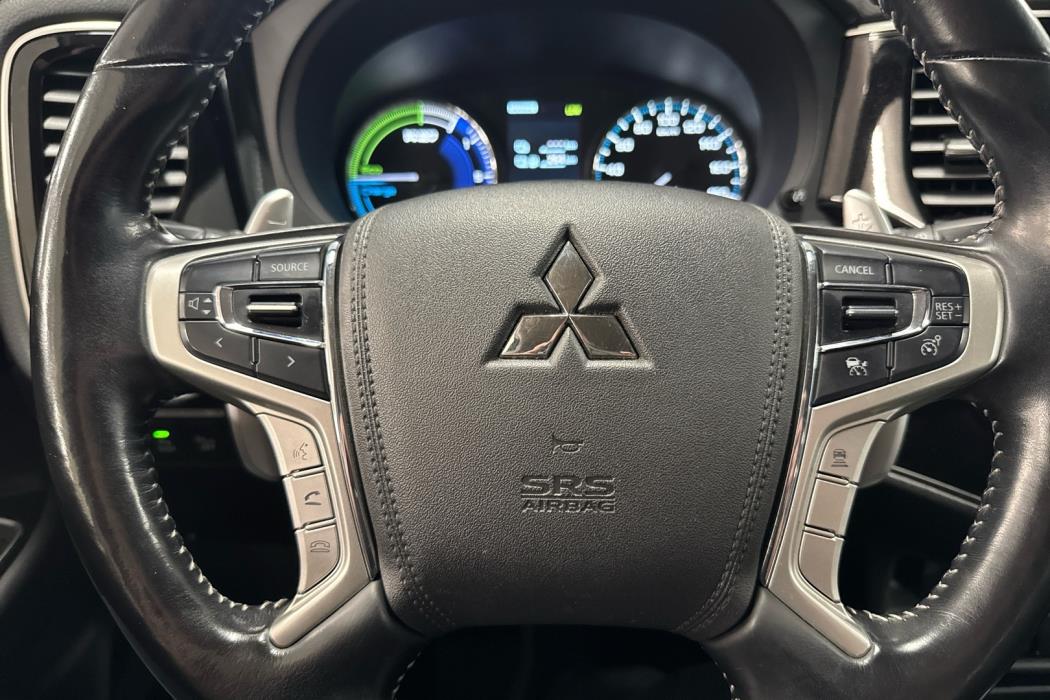 MITSUBISHI Outlander PHEV 2021