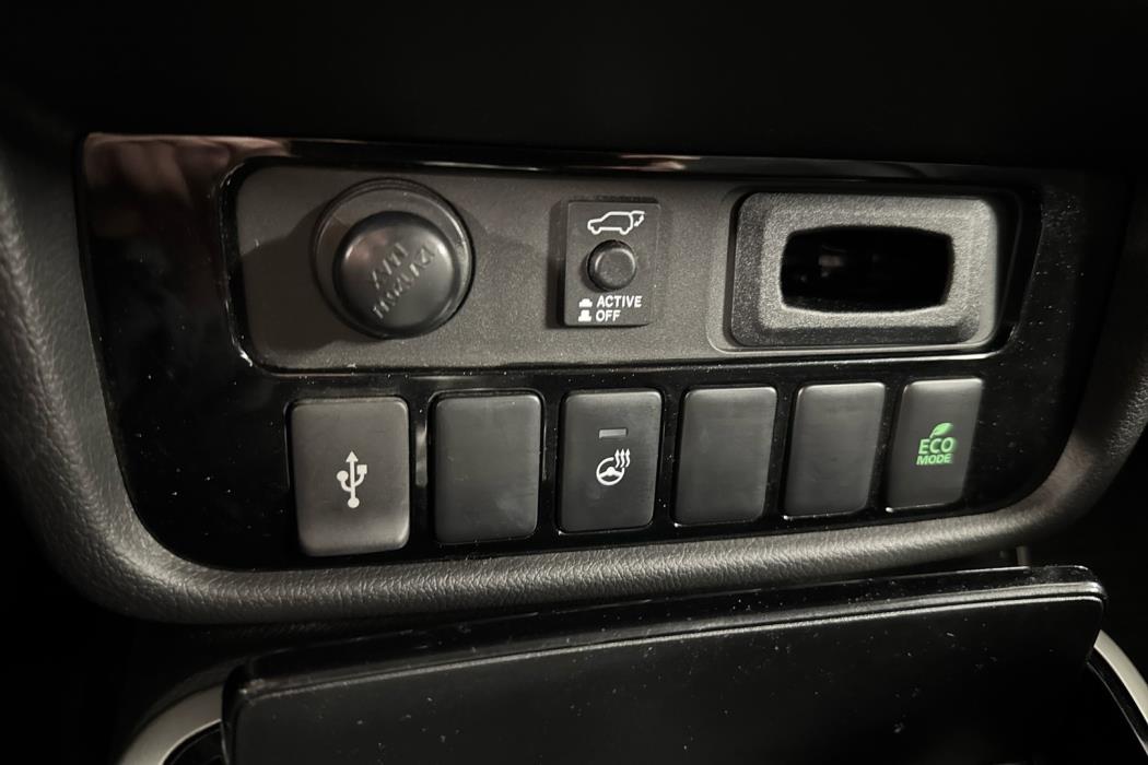MITSUBISHI Outlander PHEV 2021