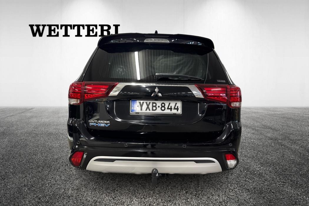 MITSUBISHI Outlander PHEV 2021