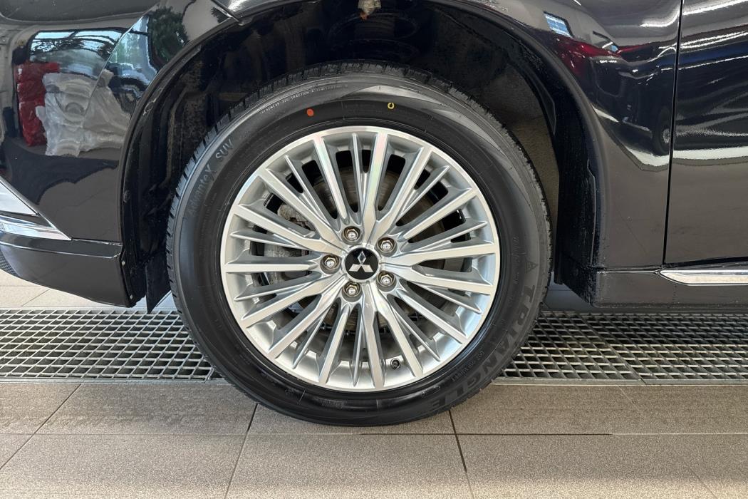 MITSUBISHI Outlander PHEV 2021