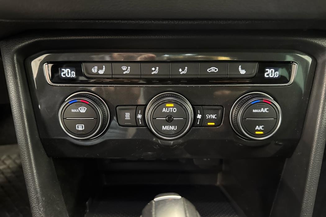 VOLKSWAGEN Tiguan 2020