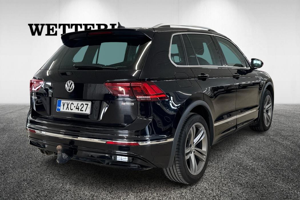 VOLKSWAGEN Tiguan 2020