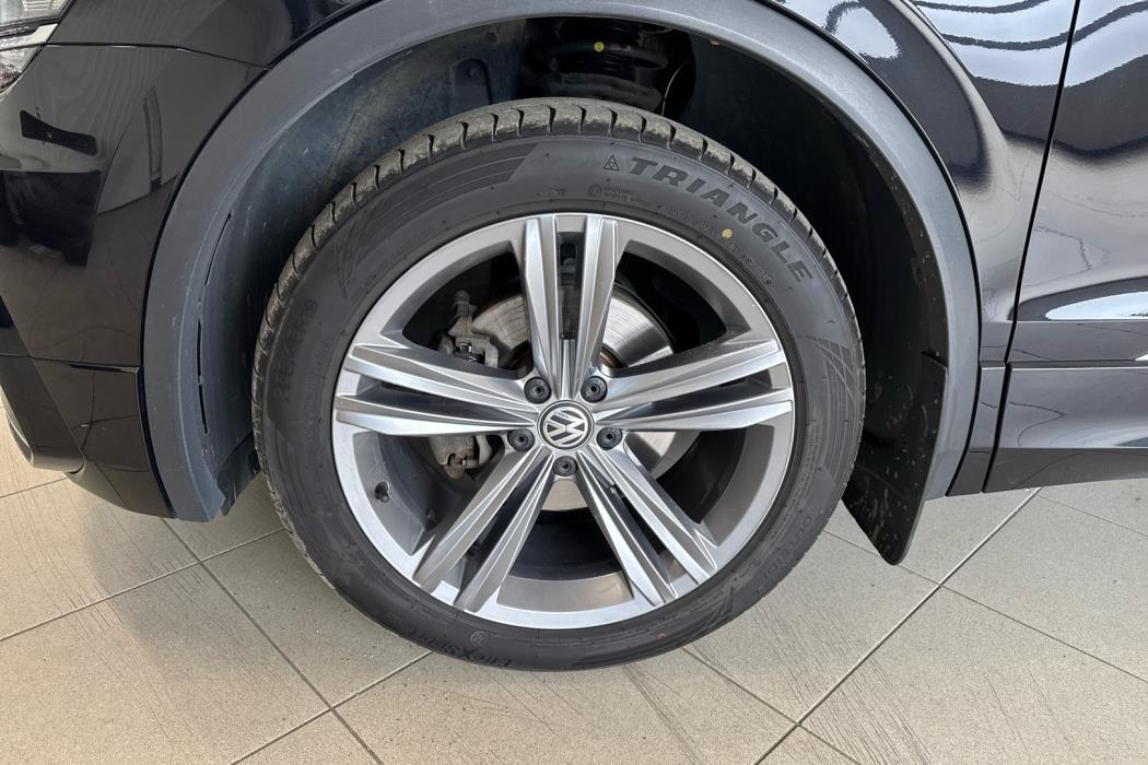 VOLKSWAGEN Tiguan 2020