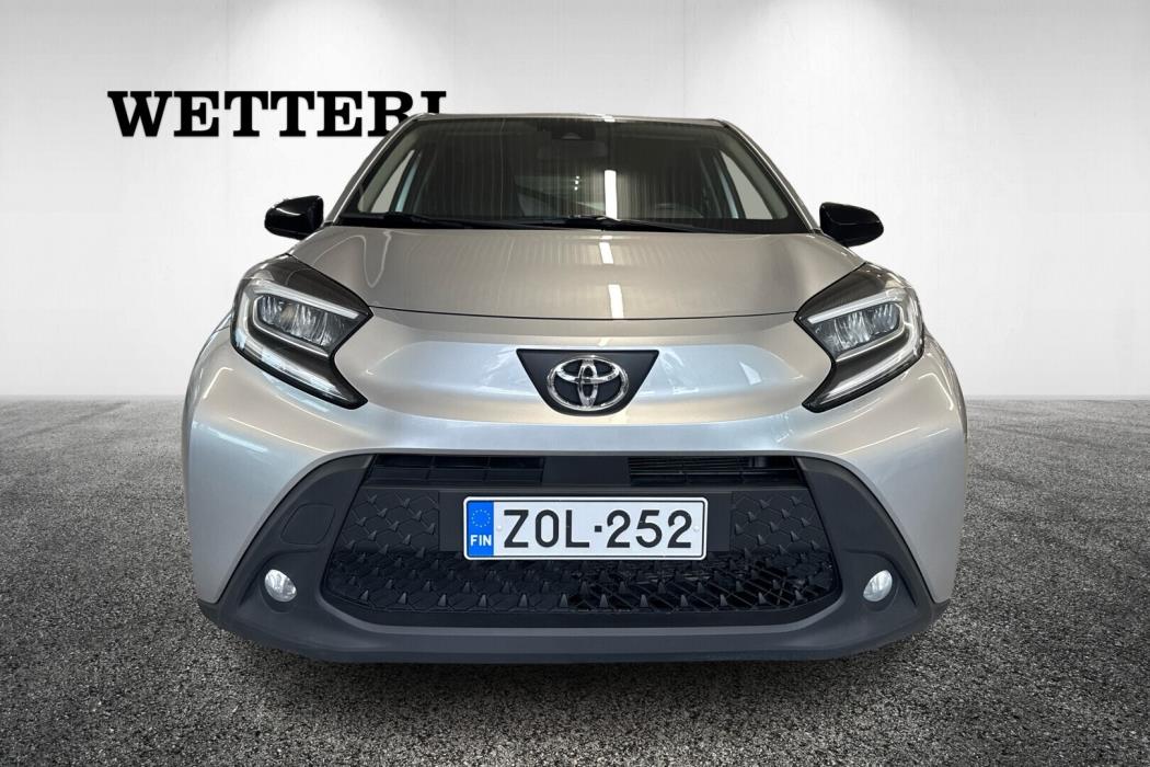 TOYOTA Aygo X 2023