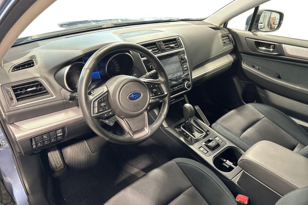 SUBARU Outback 2019
