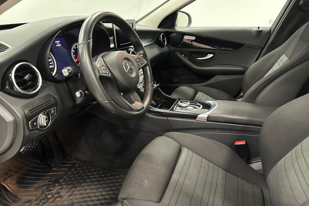 MERCEDES-BENZ C 2017
