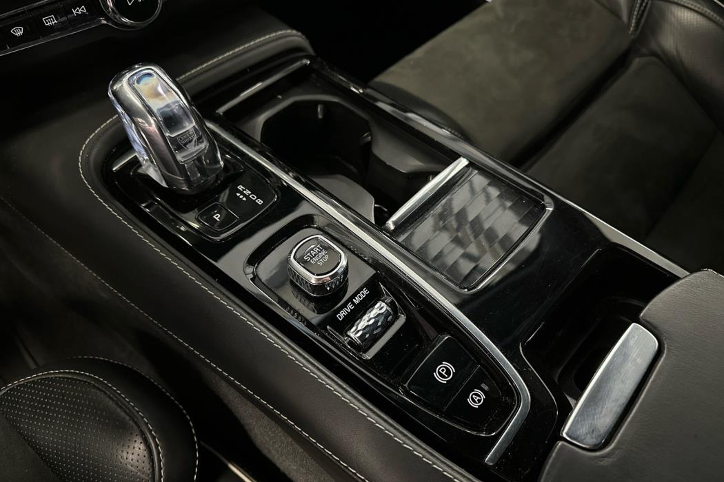 VOLVO V90 2019