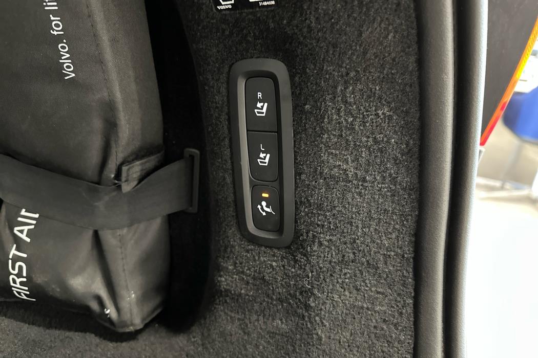 VOLVO V90 2019
