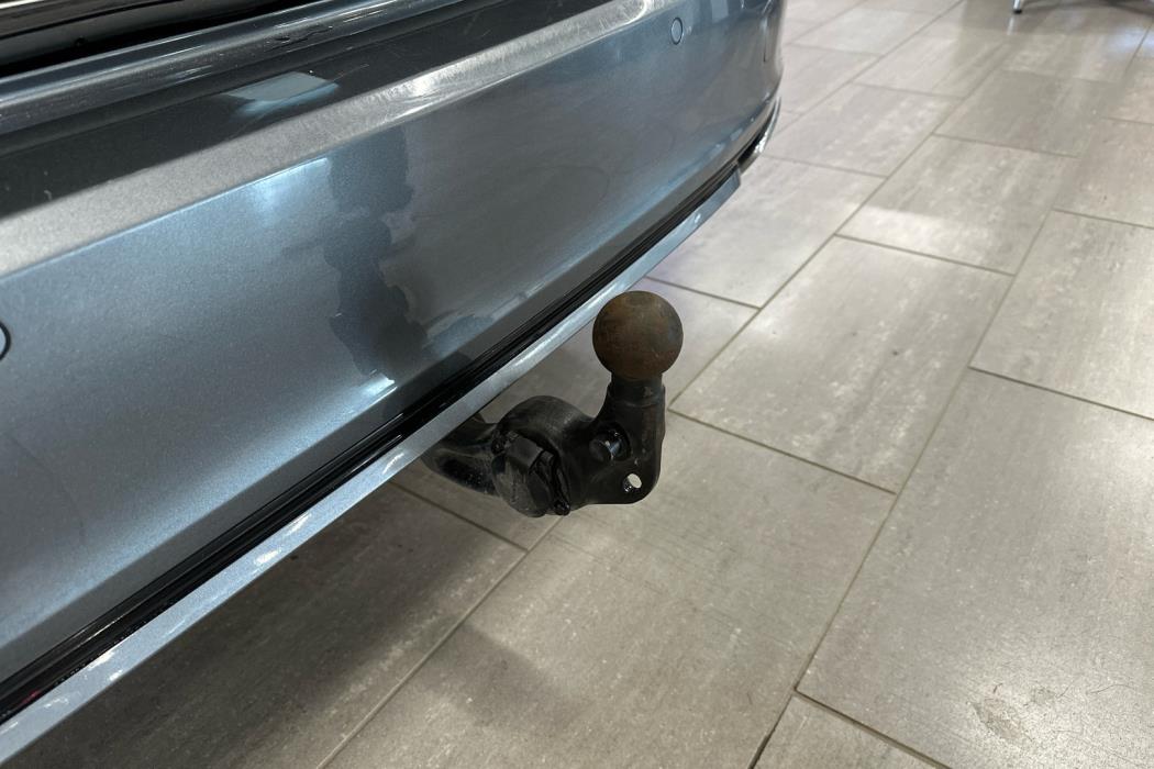 VOLVO V90 2019