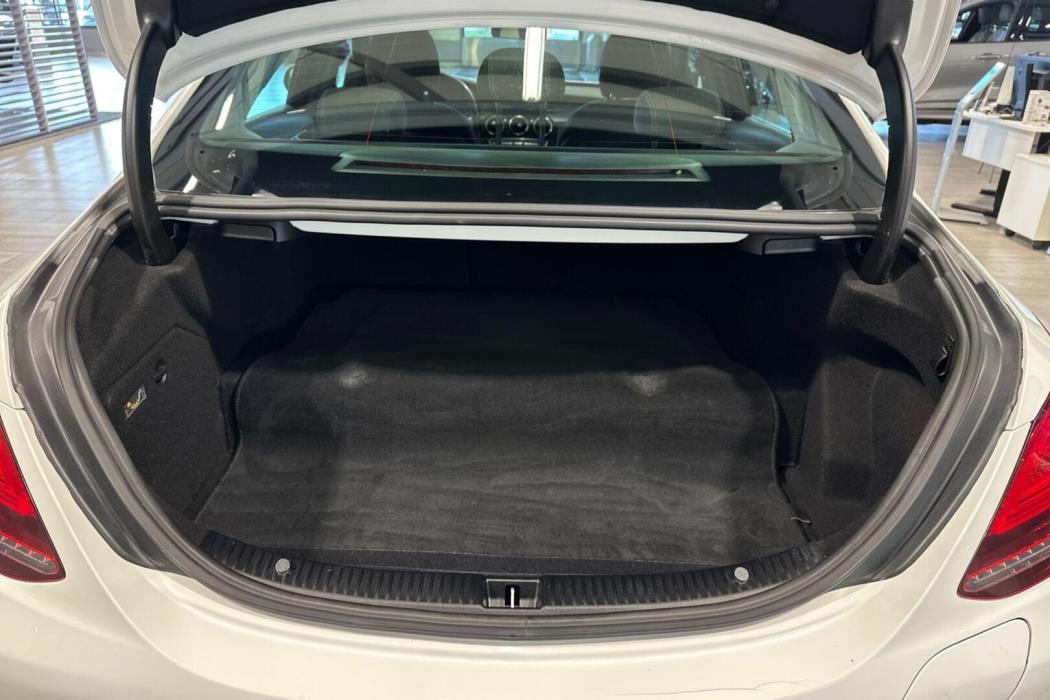 MERCEDES-BENZ C 2020