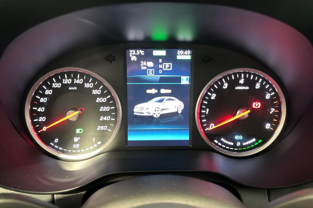 MERCEDES-BENZ C 2020