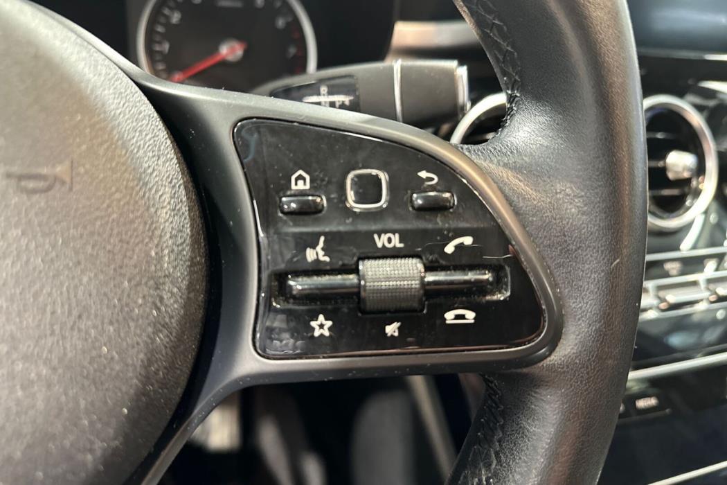 MERCEDES-BENZ C 2020