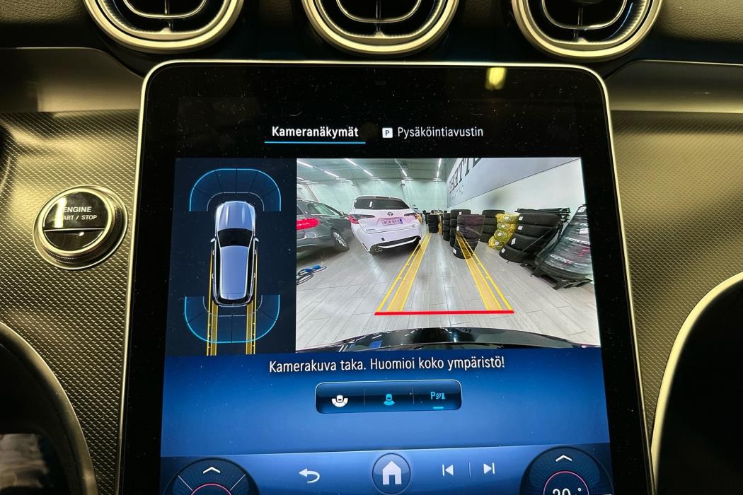 MERCEDES-BENZ C 2024