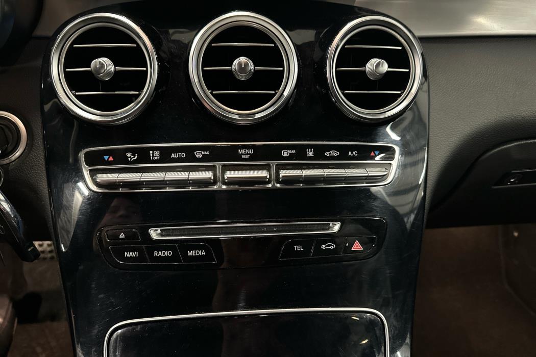 MERCEDES-BENZ GLC 2017