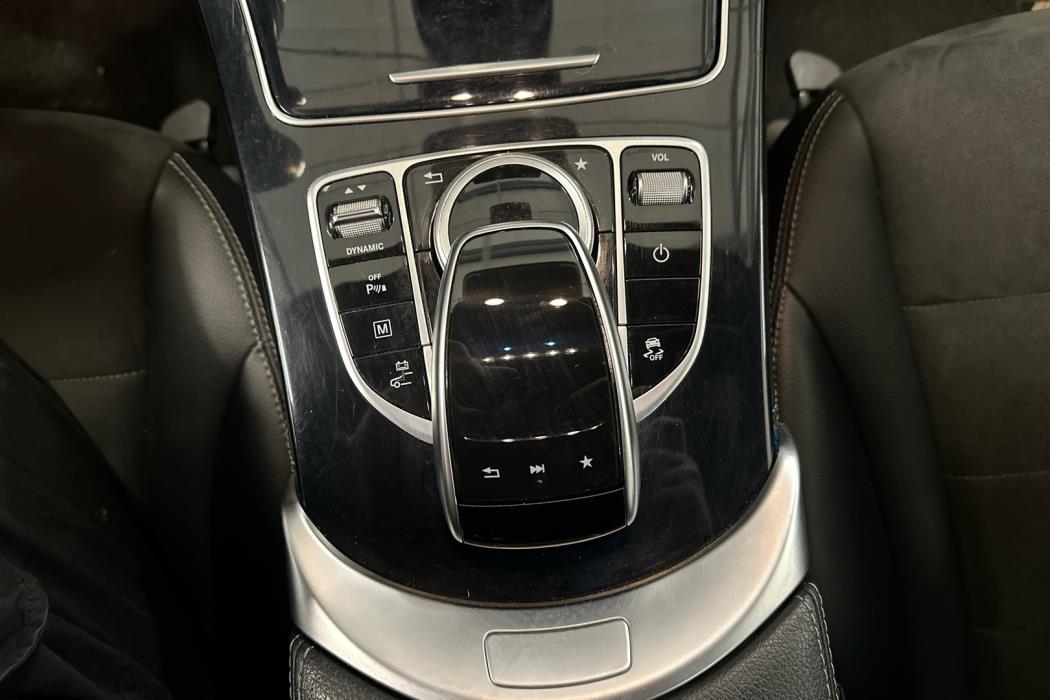 MERCEDES-BENZ GLC 2017