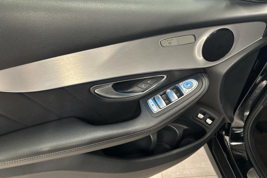 MERCEDES-BENZ GLC 2017